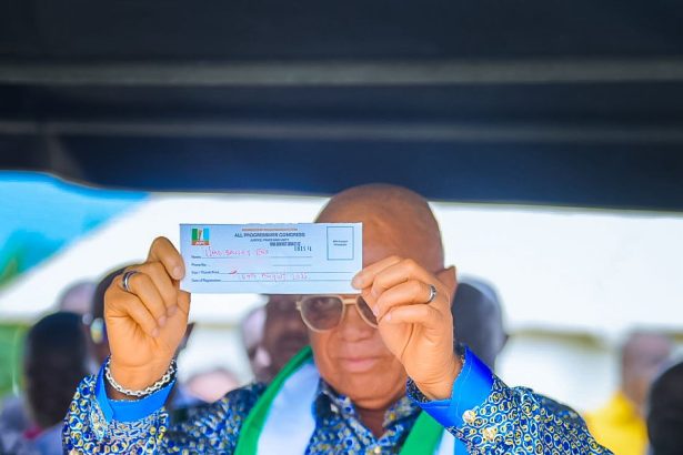 A'IBOM APC REGISTRATION: GOV ENO VALIDATES MEMBERSHIP AT IBIAKPAN OBOTIM WARD II