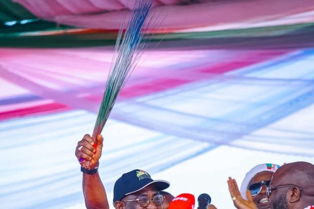 Emmanuel Enoidem Expresses Gratitude After Formal Admission Into APC in Akwa Ibom